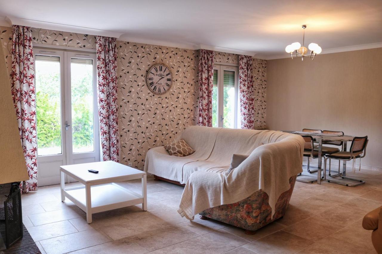 Villa Piscine Face Au Grand Luberon *