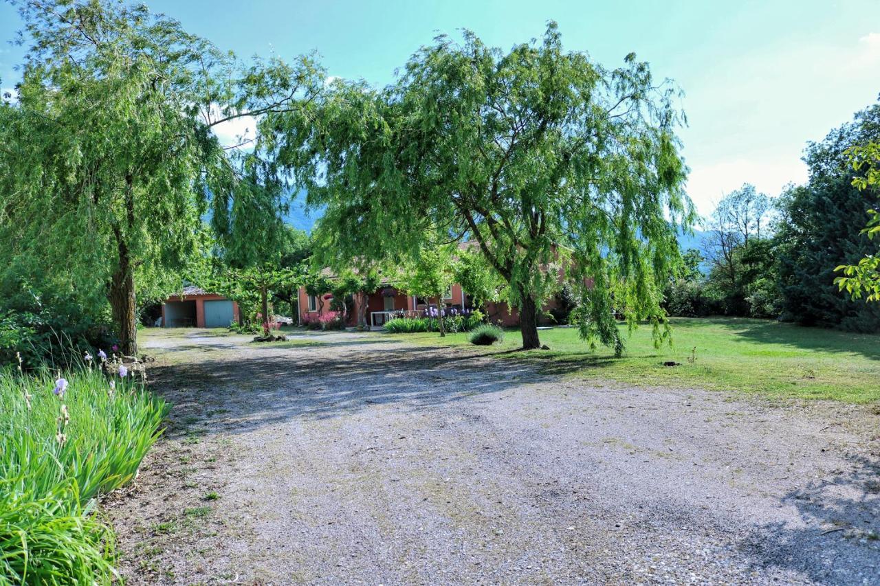 Piscine Face Au Grand Luberon Céreste