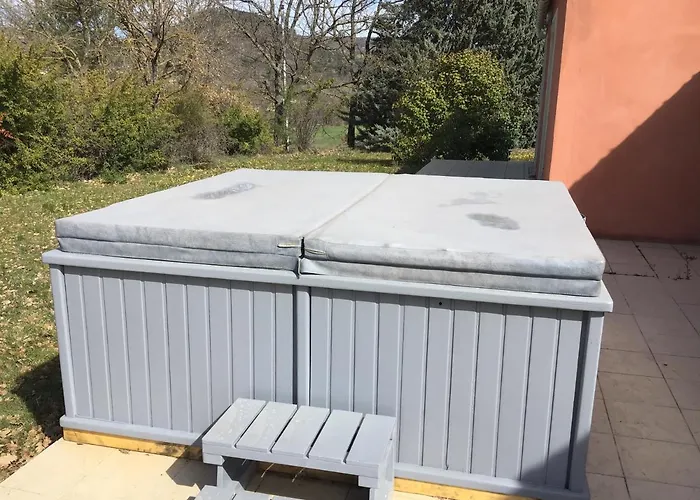 Villa Piscine Face Au Grand Luberon Cereste